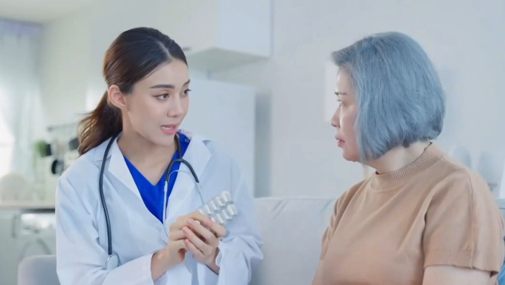Elderly person with strong support network and independence